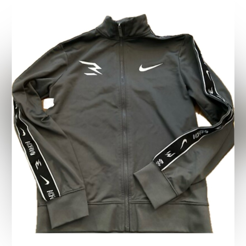 Nike 3Brand By Russell Wilson | Youth size: MED (10-12YRS)
